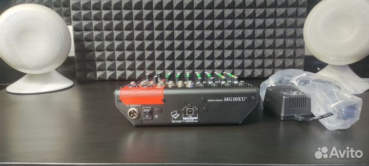 Elarcon MG10XU (Yamaha MG10XU) Микшер