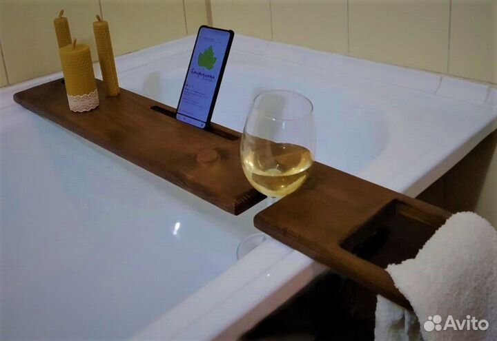 Столик в ванную