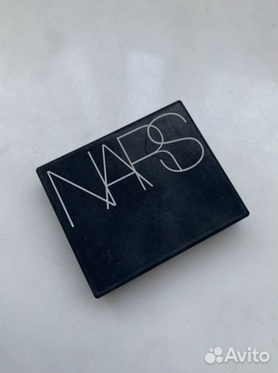 Тени для век Nars