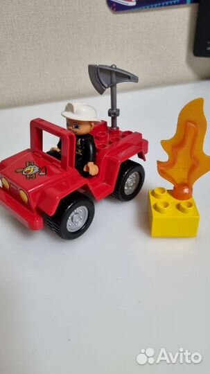 Lego Duplo. Лего Дупло Начальник пожарной станции