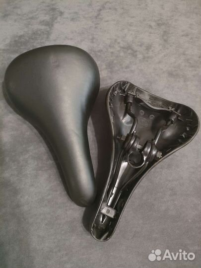 Седло для велосипеда кожаное