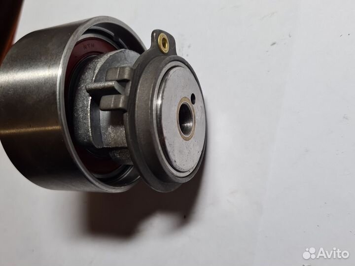 Ролик натяжной грм Mazda (FS01-12-700A)