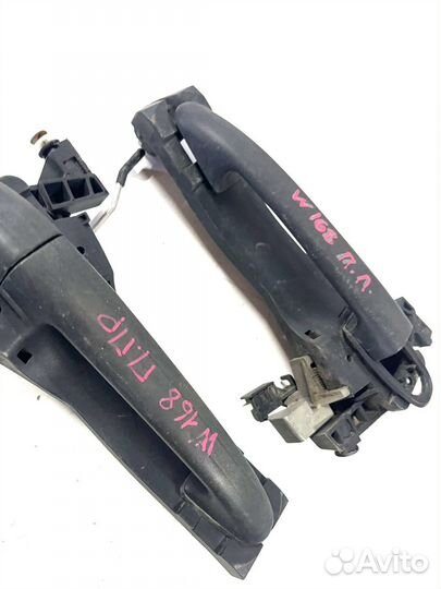 Ручка двери наружная Mercedes W168