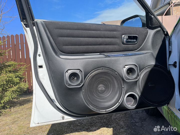 Дверные карты Toyota Altezza автозвук