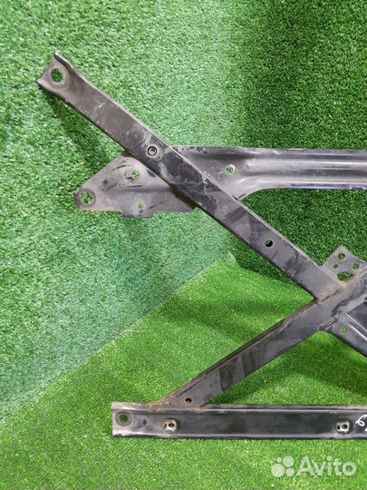 Балка подмоторная ауди a4b8