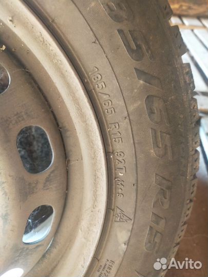 Pirelli Ice Zero 185/65 R15