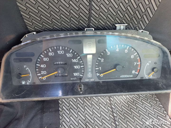 Щиток приборов субару