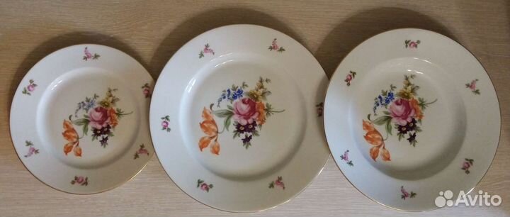 Предметы из сервиза 