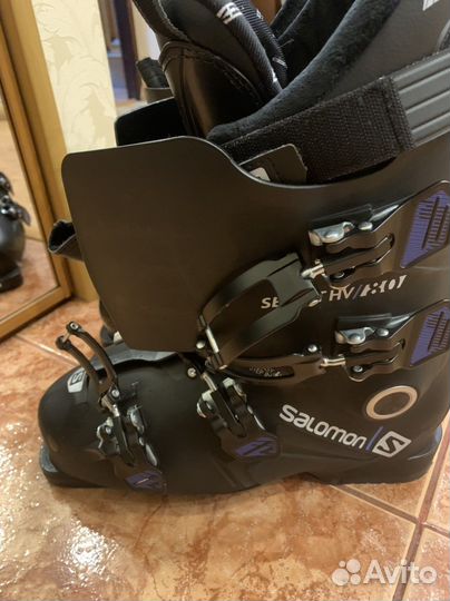 Горнолыжные ботинки