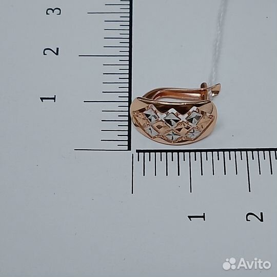 Золотые серьги