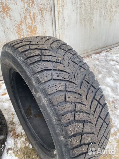 Michelin X-Ice North 4 195/65 R15