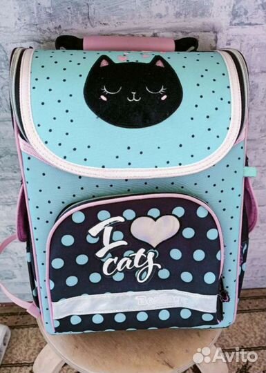 Рюкзак (школьный ранец)