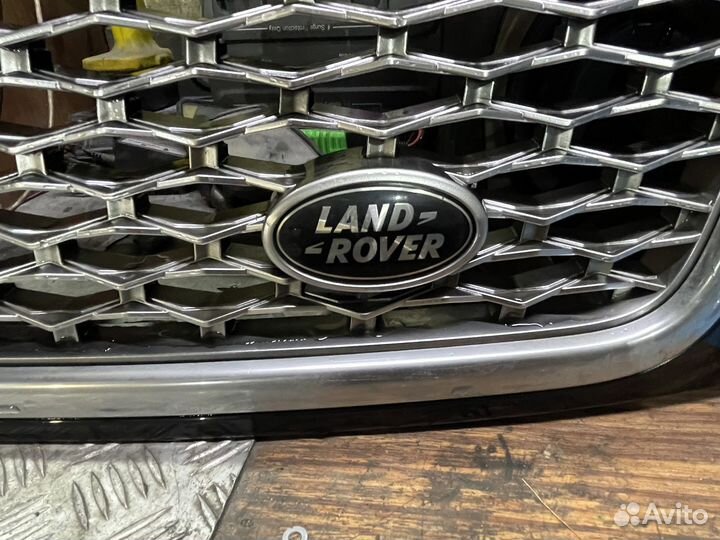 Решетка радиатор range rover sport 10-13