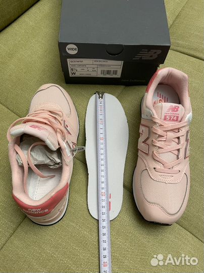 Кроссовки New balance 574 девочке в цвете Barbie