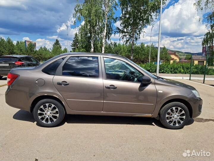 LADA Granta 1.6 МТ, 2017, 121 425 км