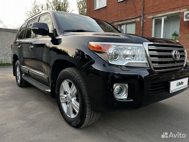 Toyota Land Cruiser, 2013