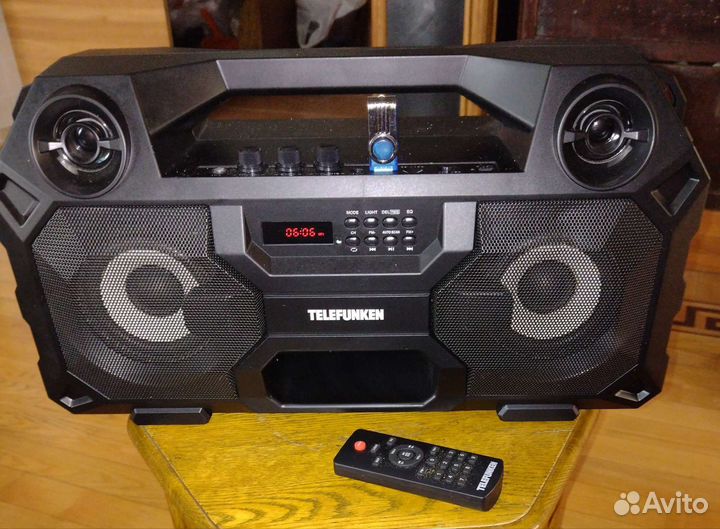 Портативная колонка bluetooth Telefunken