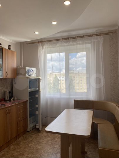 2-к. квартира, 53 м², 8/10 эт.