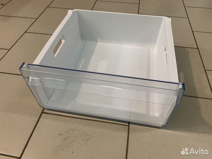 Средний ящик в морозильную камеру Bosch