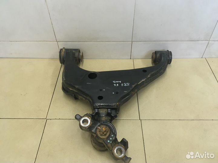 Рычаг передний нижний левый Hi Lux 2015