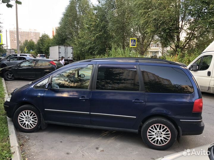 Volkswagen Sharan, 2004