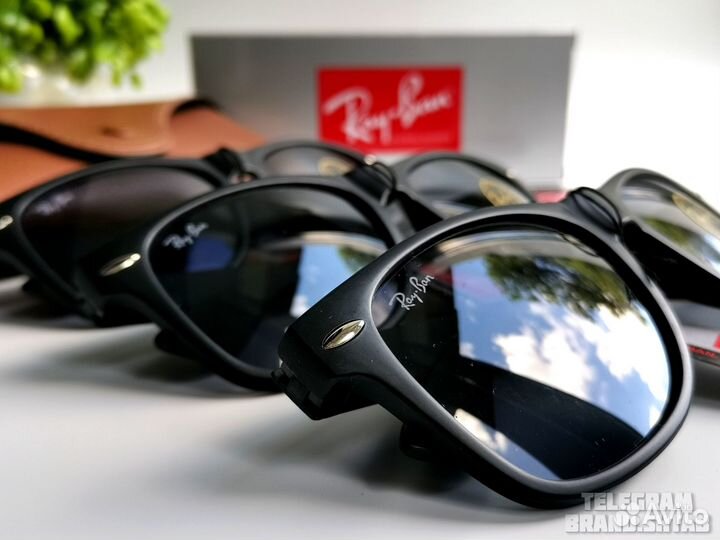 Очки солнцезащитные Ray Ban