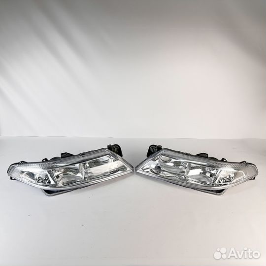 Комплект фар галоген 2 шт Renault Laguna 2001-2004