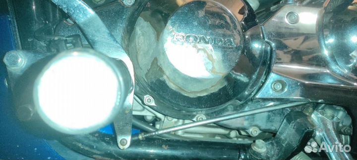 Левая крышка двигателя Honda vtx 1800