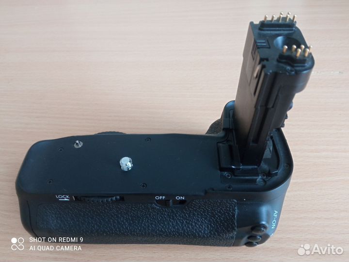 Батарейные блоки (ручка) BP-E9 и Vertax E11