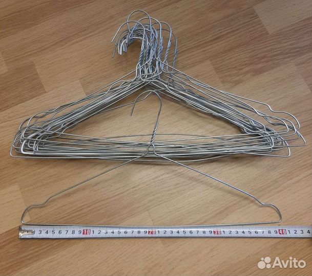 Вешалки плечики