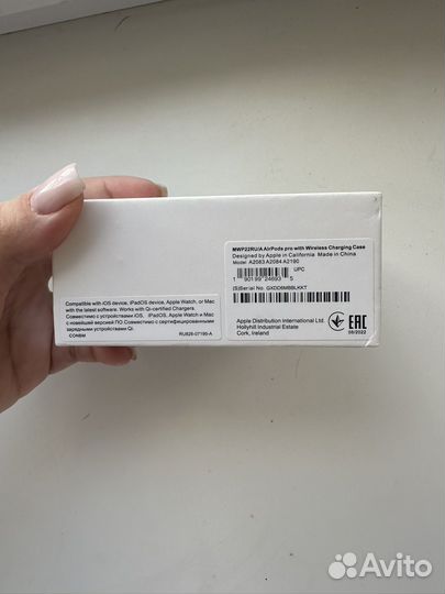 Оригиналтна коробка от airpods pro