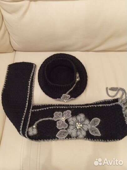 Берет и шарф комплект