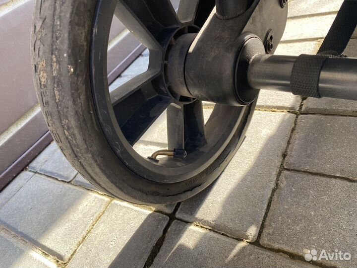 Прогулочная коляска x-lander x-move