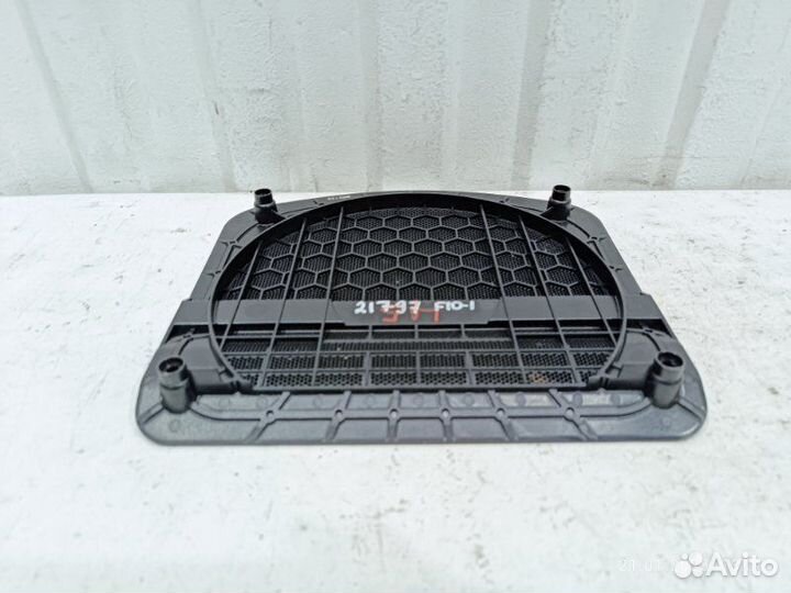 Крышка динамика Bmw 5-Series F10 N20B20A 2015