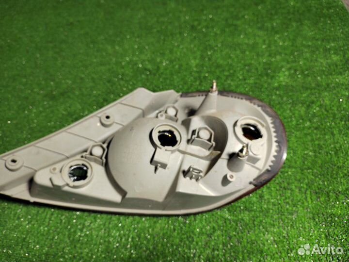 Задний фонарь задний левый Kia Spectra 1 S6D 2004