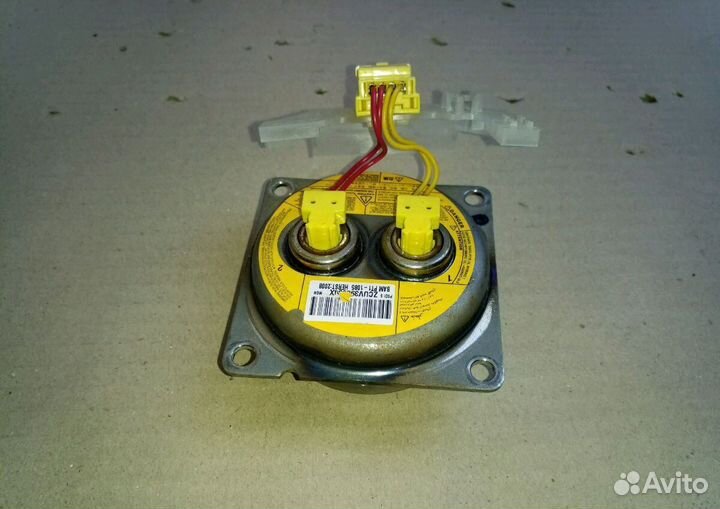 Модуль подушки безопасности Mitsubishi Pajero/Mont