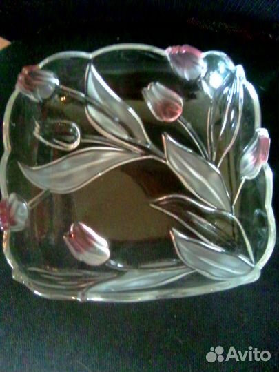 Бокалы ваза тарелка