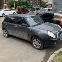 LIFAN Smily (320) 1.3 MT, 2013, битый, 350 000 км, с пробегом, цена 190 000 руб.