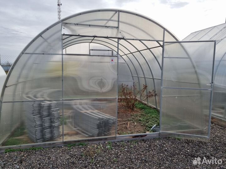 Теплица арочная 4х4