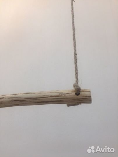 Вешало деревянное