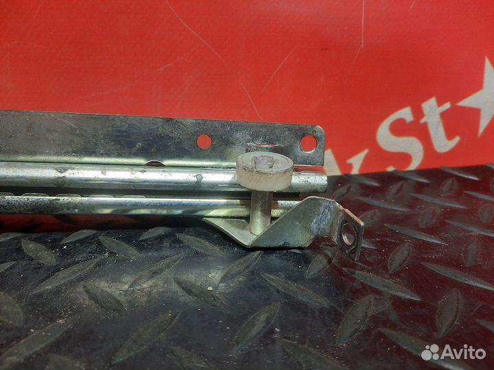 Направляющая столика правая Daf XF105