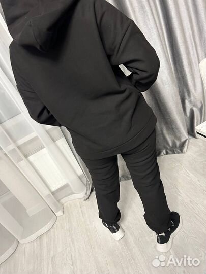 Спортивный костюм на флисе женский теплый