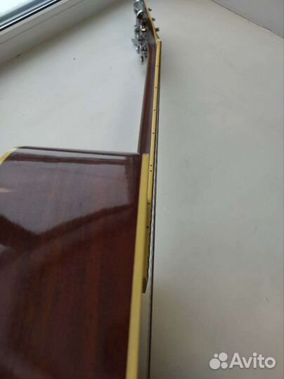 Гитара yamaha 300m массив japan 80ые