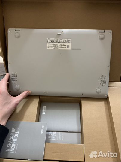 Ноутбук asus