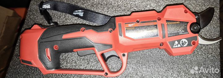 Аккум секатор Milwaukee 2534, штанговая цепн пила