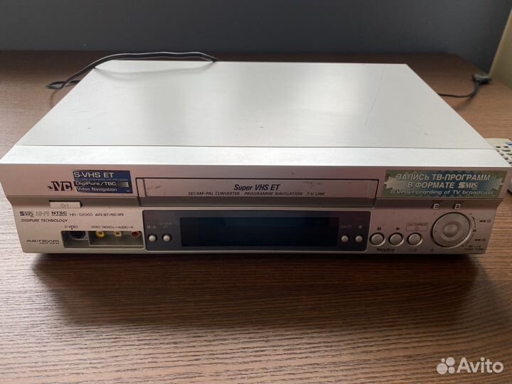 Видеомагнитофон JVC HR-S8955EE