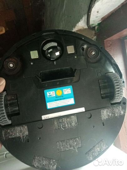 Робот пылесос