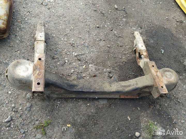 Подрамник Ford Transit 5 1996