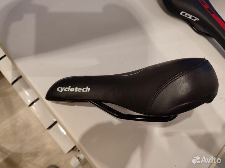 Седло велосипедное gt