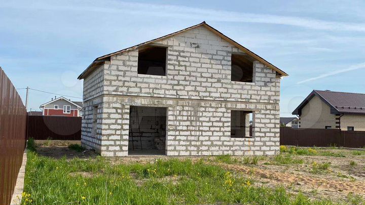 Дом 160 м² на участке 10,5 сот.